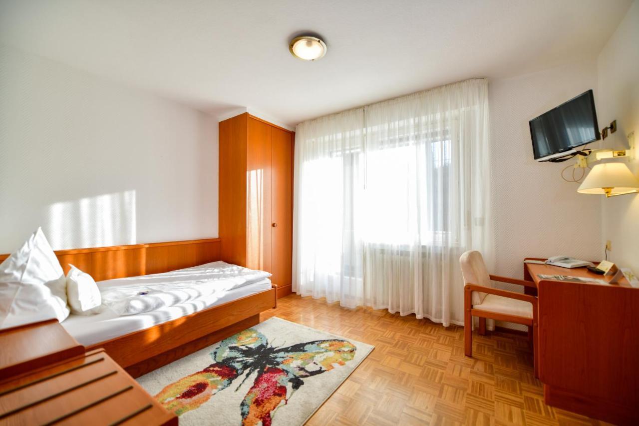 Hotel Zur Post Balve Exterior photo