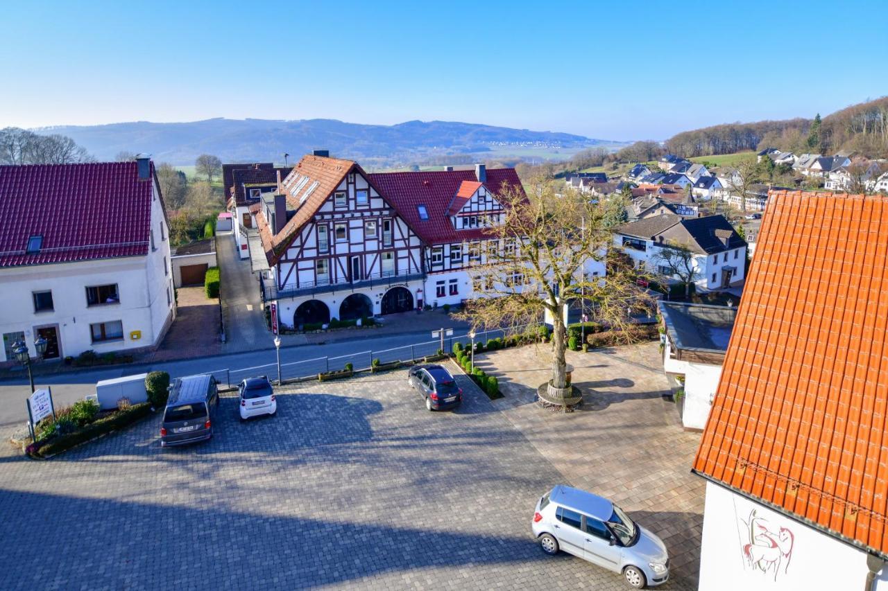 Hotel Zur Post Balve Exterior photo