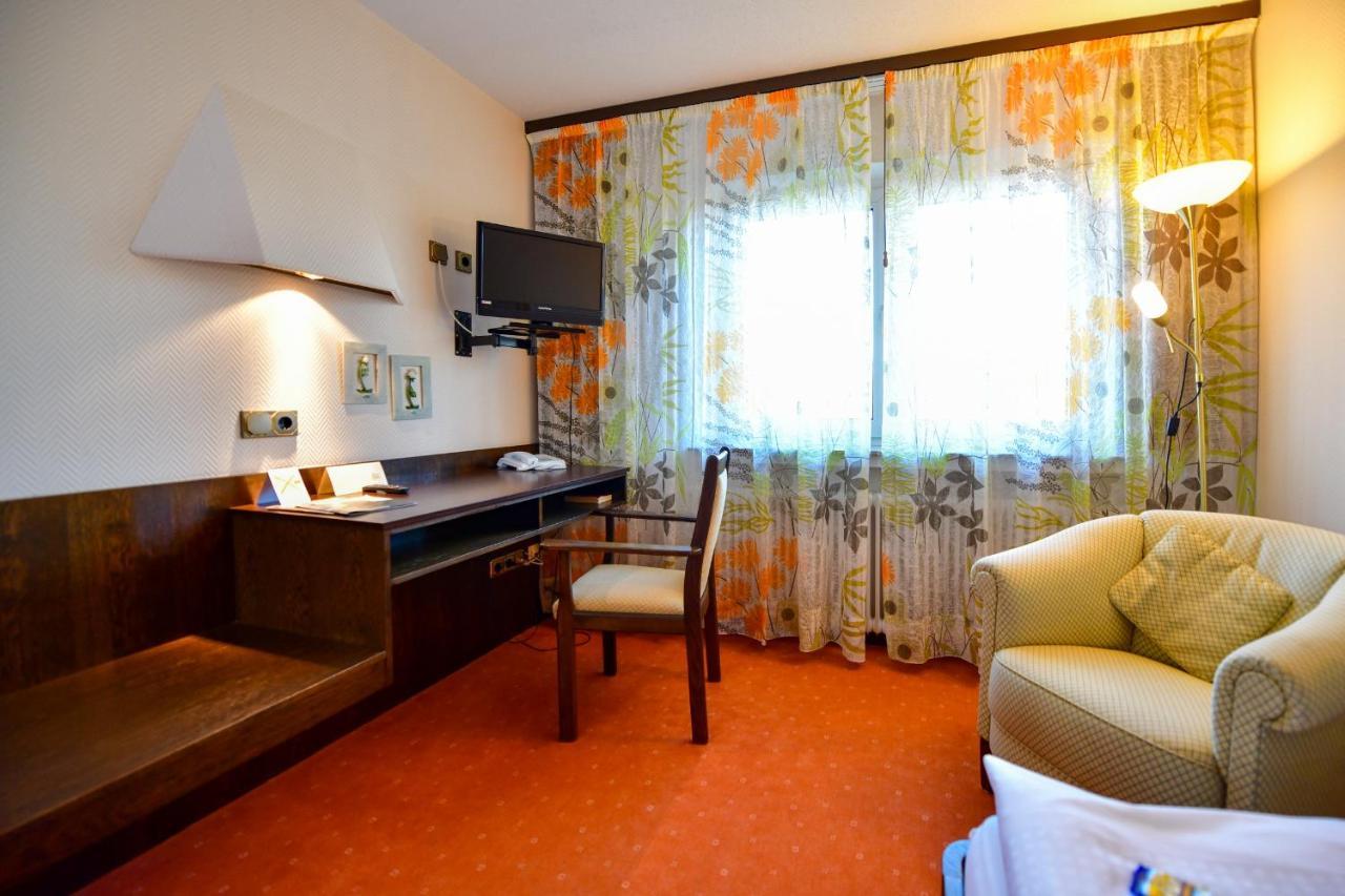 Hotel Zur Post Balve Exterior photo